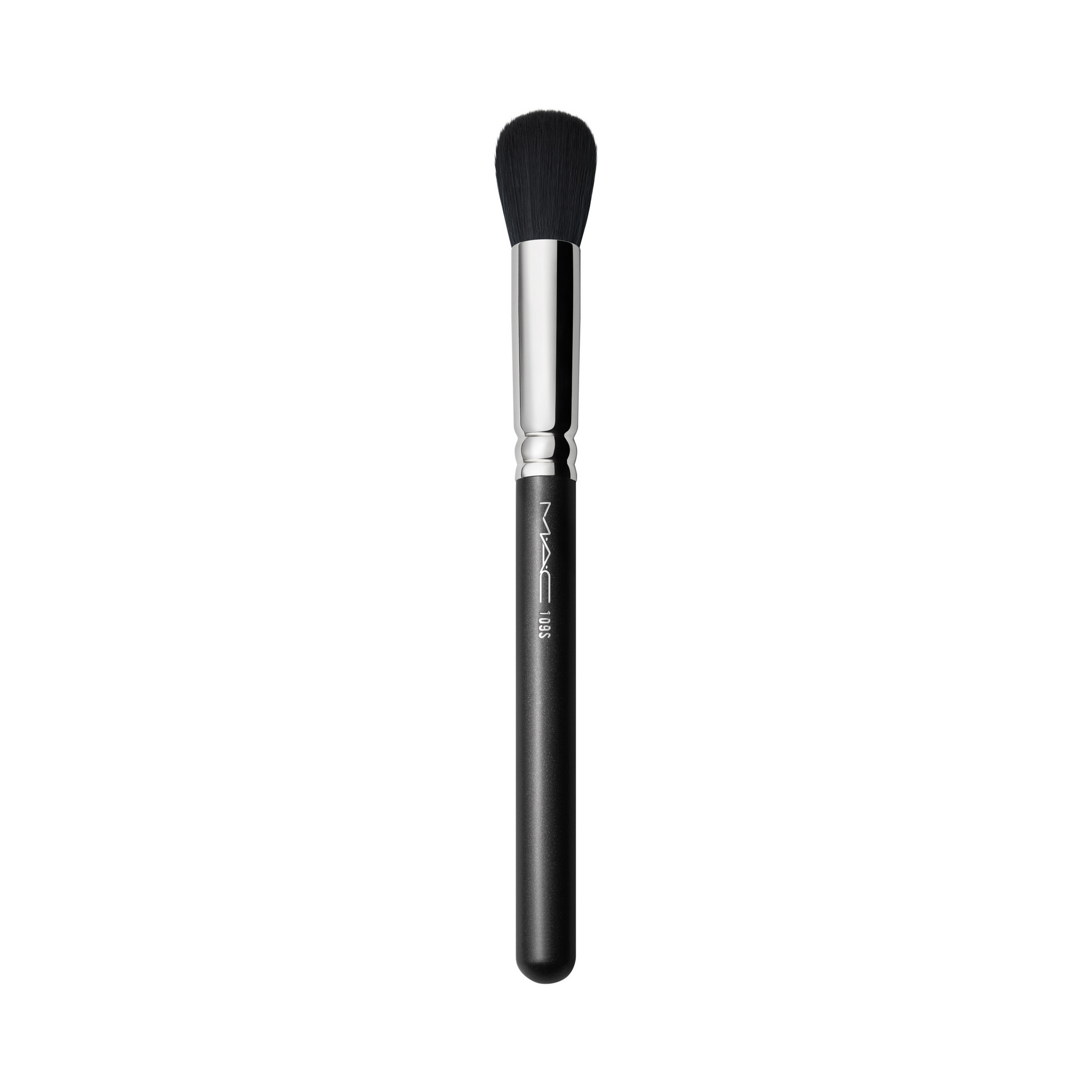 SMALL CONTOUR #109S Кисть косметическая