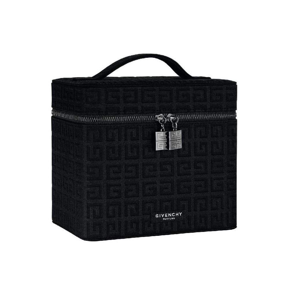 Фирменный кейс Givenchy