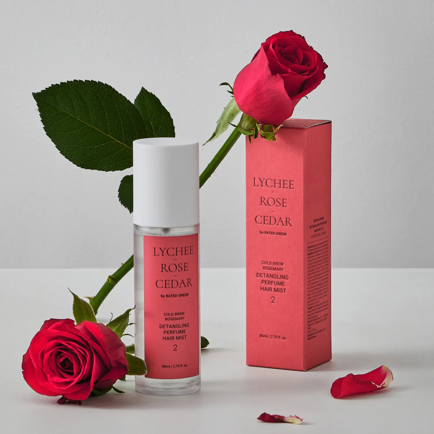 Разглаживающий парфюмированный спрей для волос Личи, роза, кедр