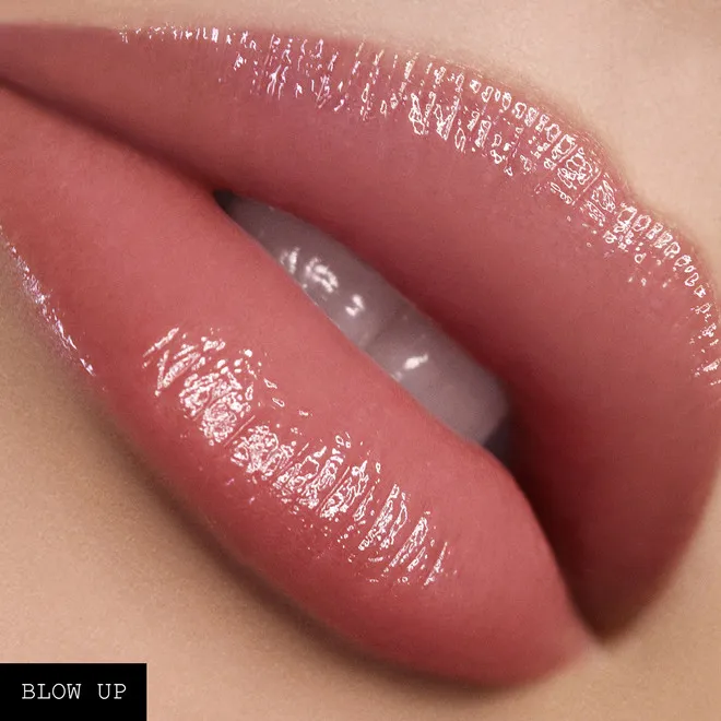LIP FETISH SHEER COLOUR Бальзам для губ