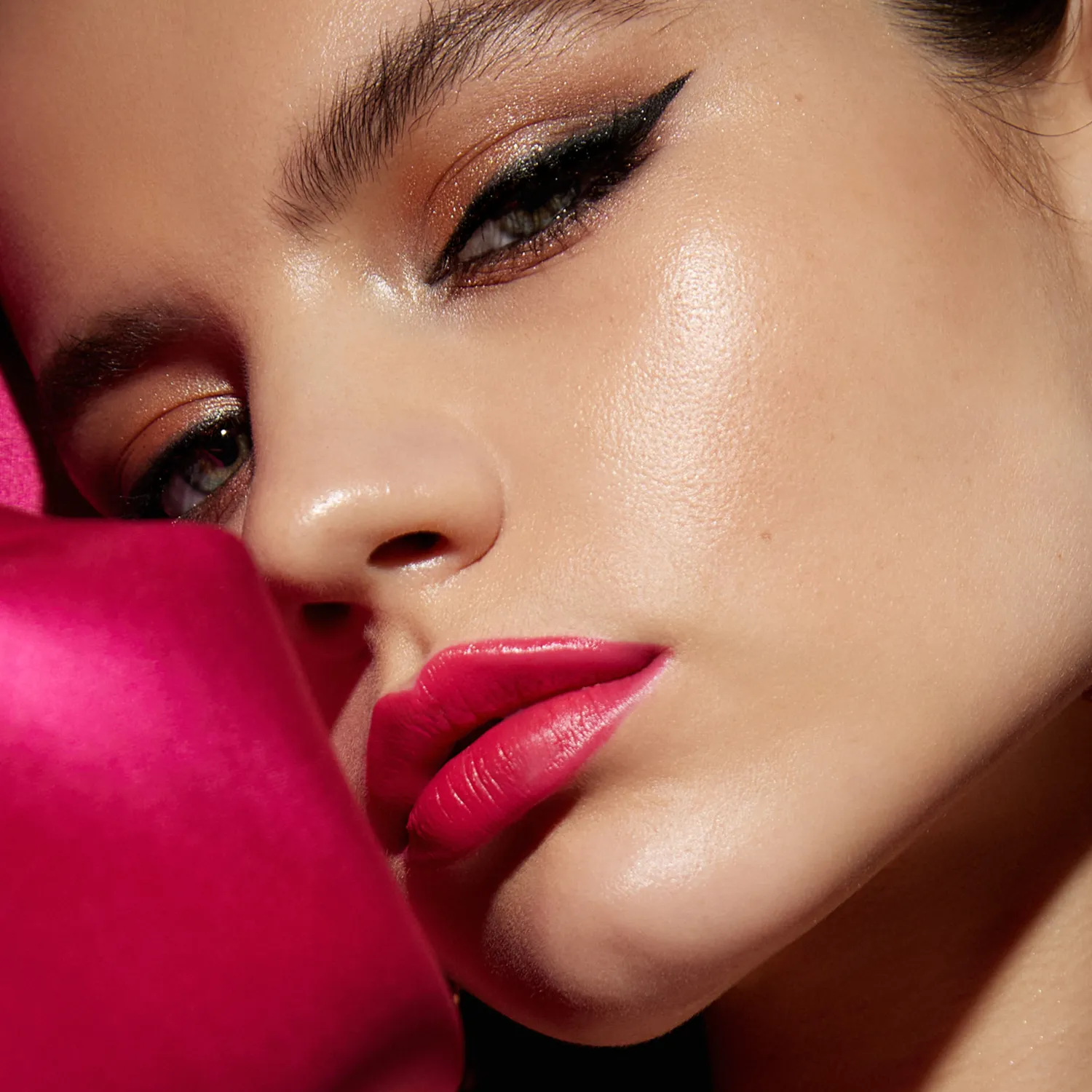 Pencil sharpener Точилка для косметических карандашей двойная