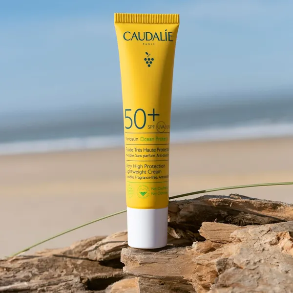 VINOSUN Солнцезащитный флюид SPF50+