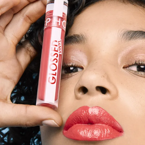 Glossed Vinyl Блеск для губ