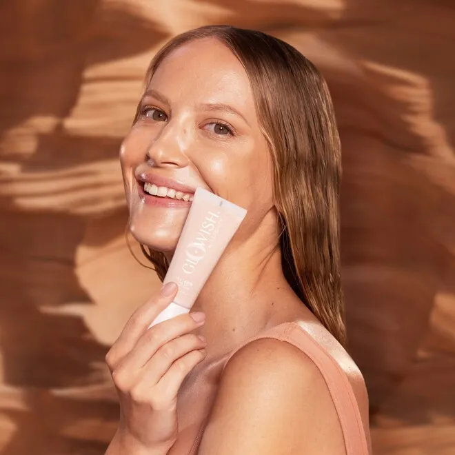 GLOWISH MULTIDEW Тинт увлажняющий для лица