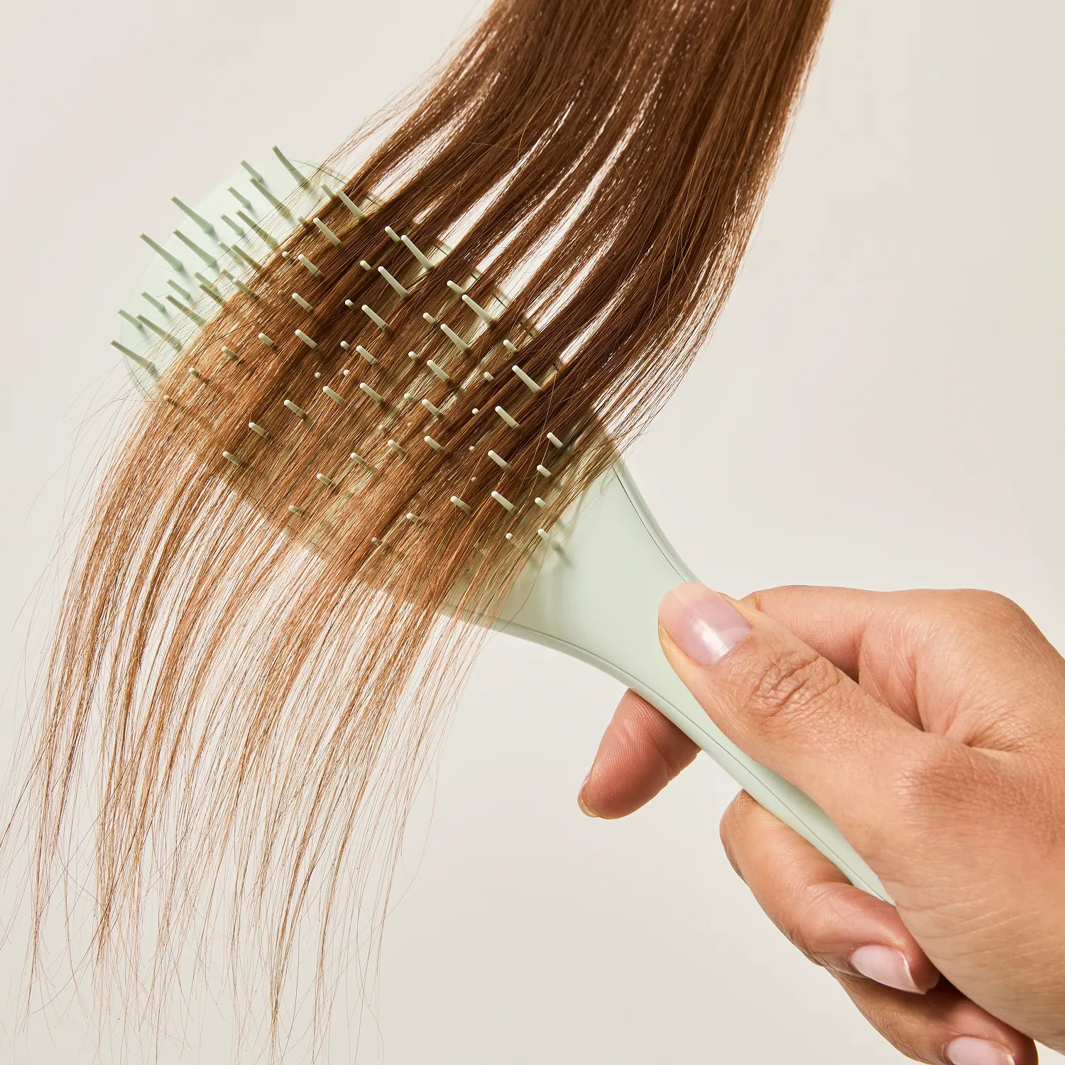 THE ULTIMATE DETANGLER EXTRA GENTLE EUCALYPTUS GREEN Расческа