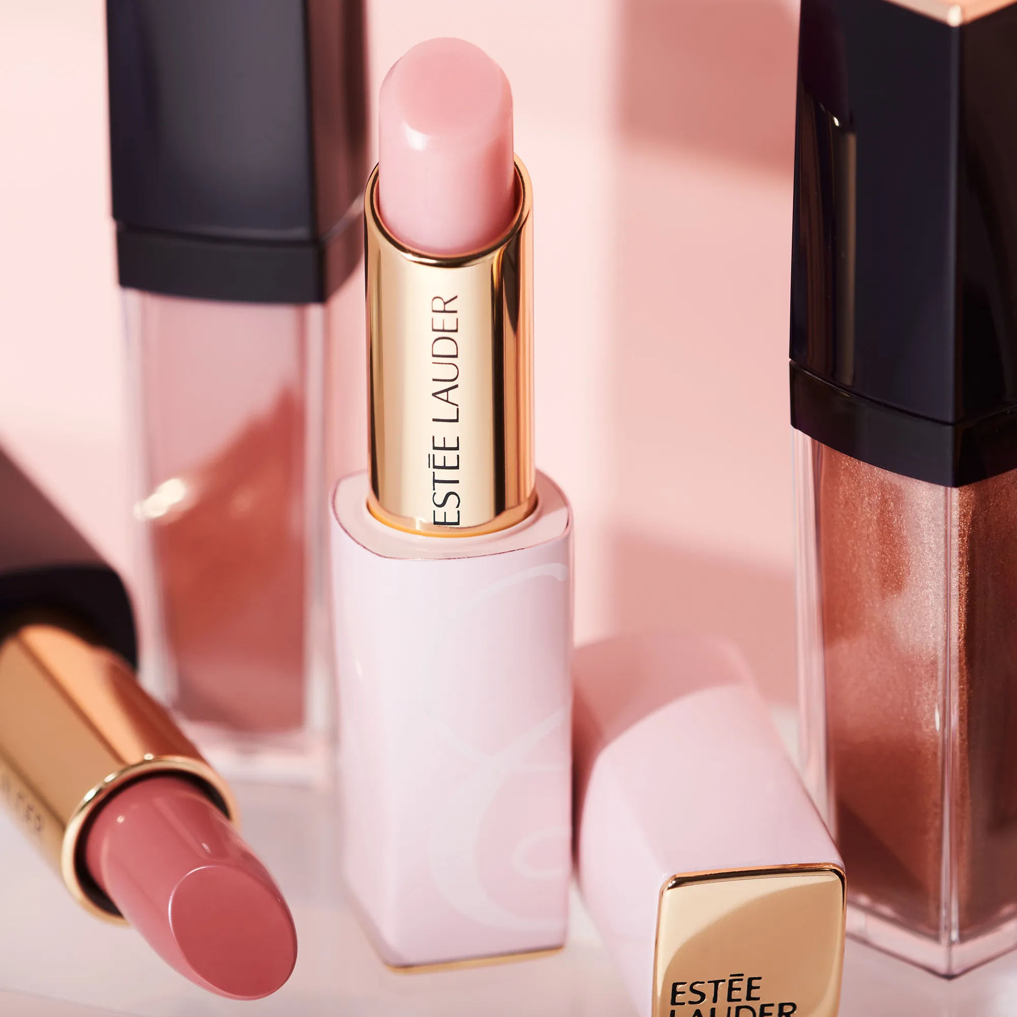 Pure Color Envy Replenish Lip Balm Ухаживающий бальзам для губ