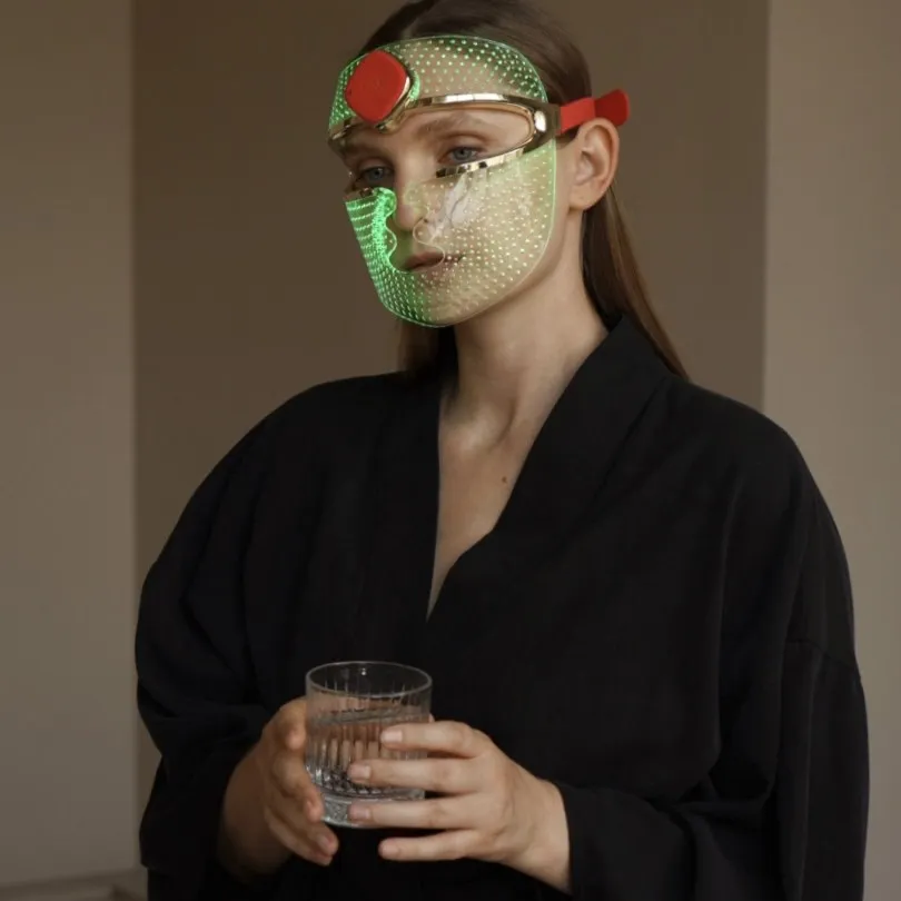 Ультралегкая LED-маска FAQ™ 201 с 3 типами LED-света для молодости вашей кожи