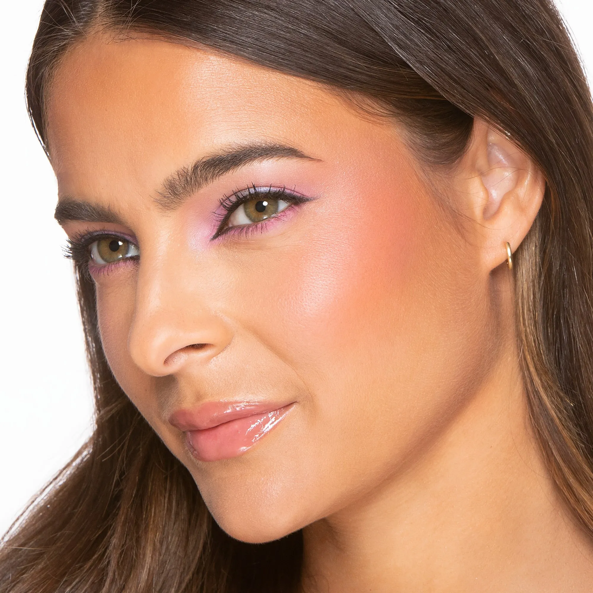 CLOUD CRUSH BLUSH Румяна