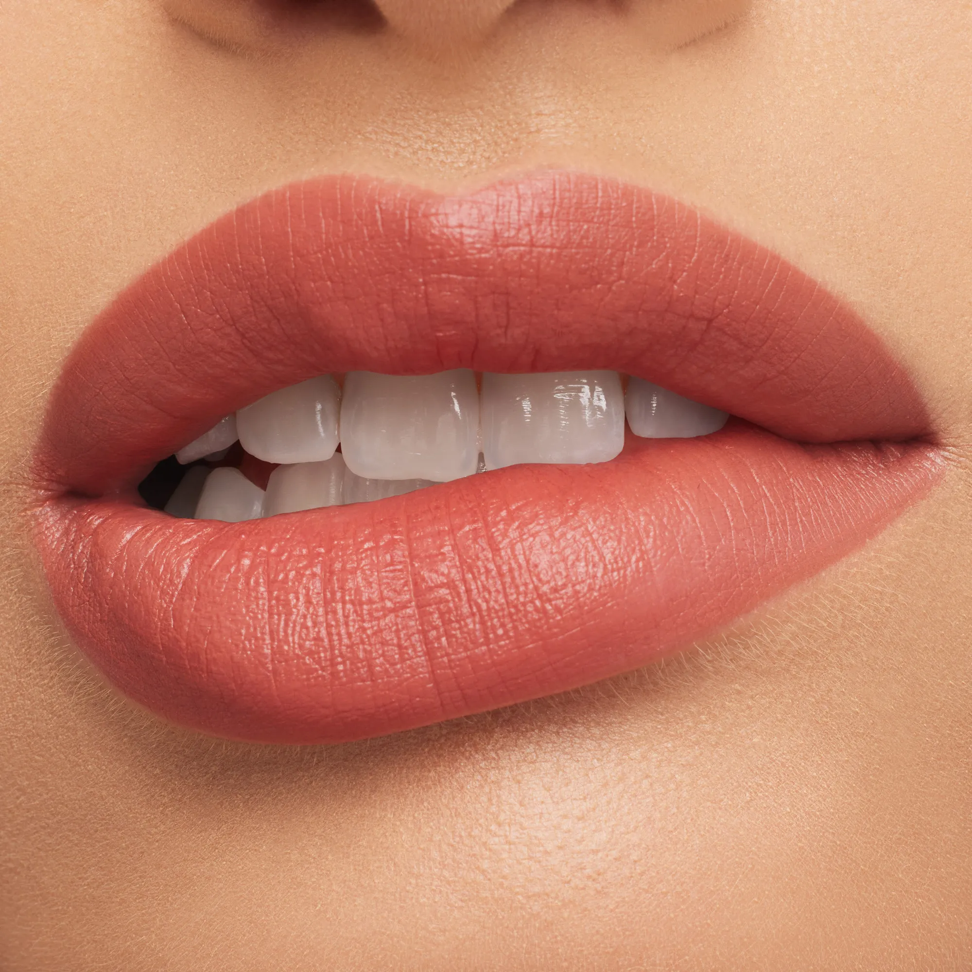 MACXIMAL MATTE LIPSTICK Губная помада