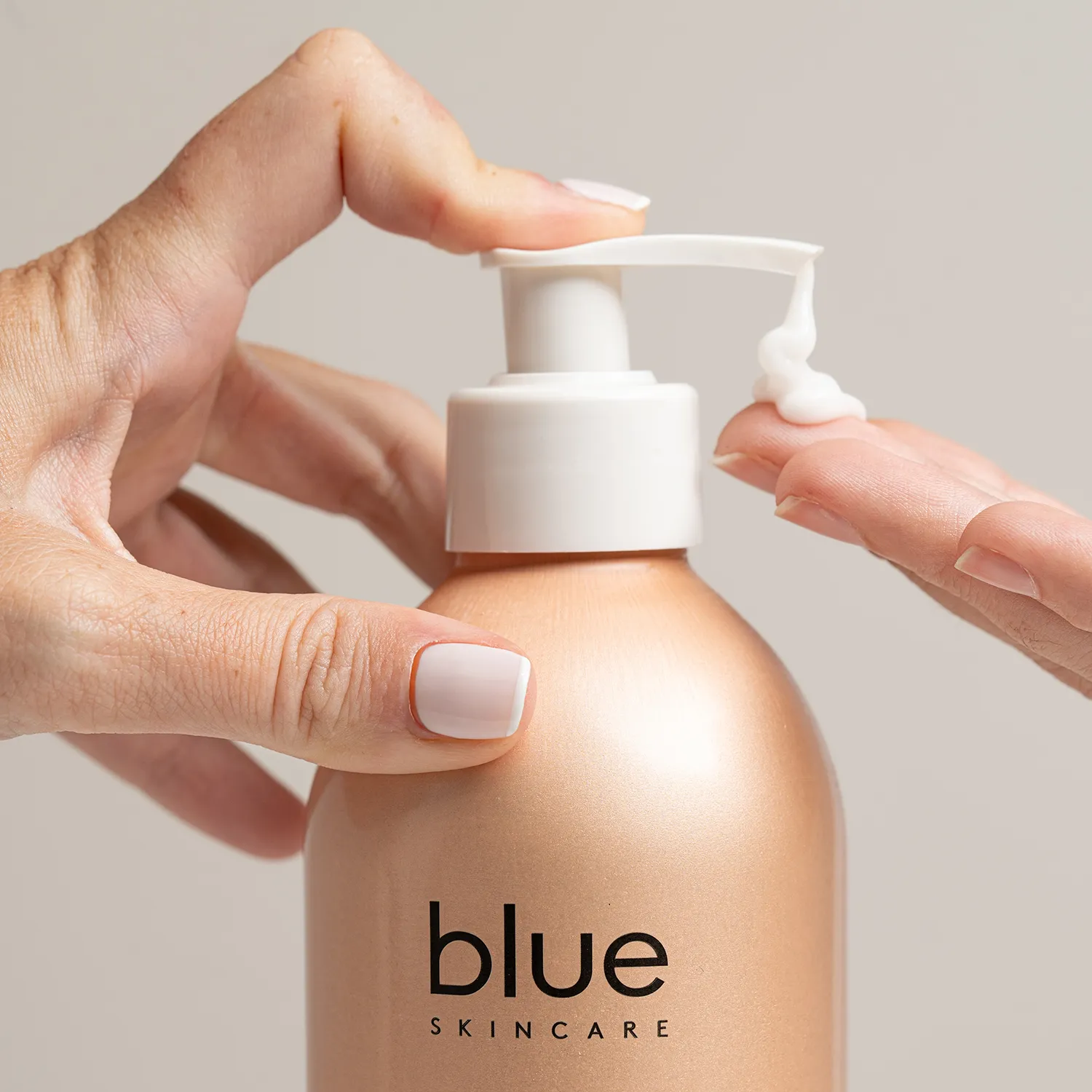 PHYSIO NACRE Молочко для тела смягчающее 