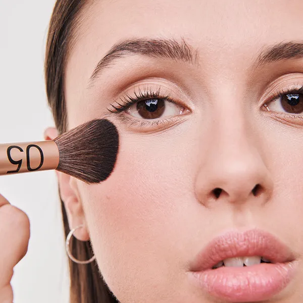 Classic Кисть для хайлайтера №05