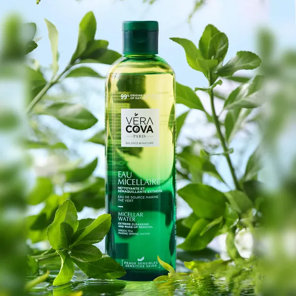 Micellar Water-Extreme Cleansing and Make-Up Removal Мицеллярная вода из морских источников с экстрактом зеленого чая для очищения и удаления макияжа