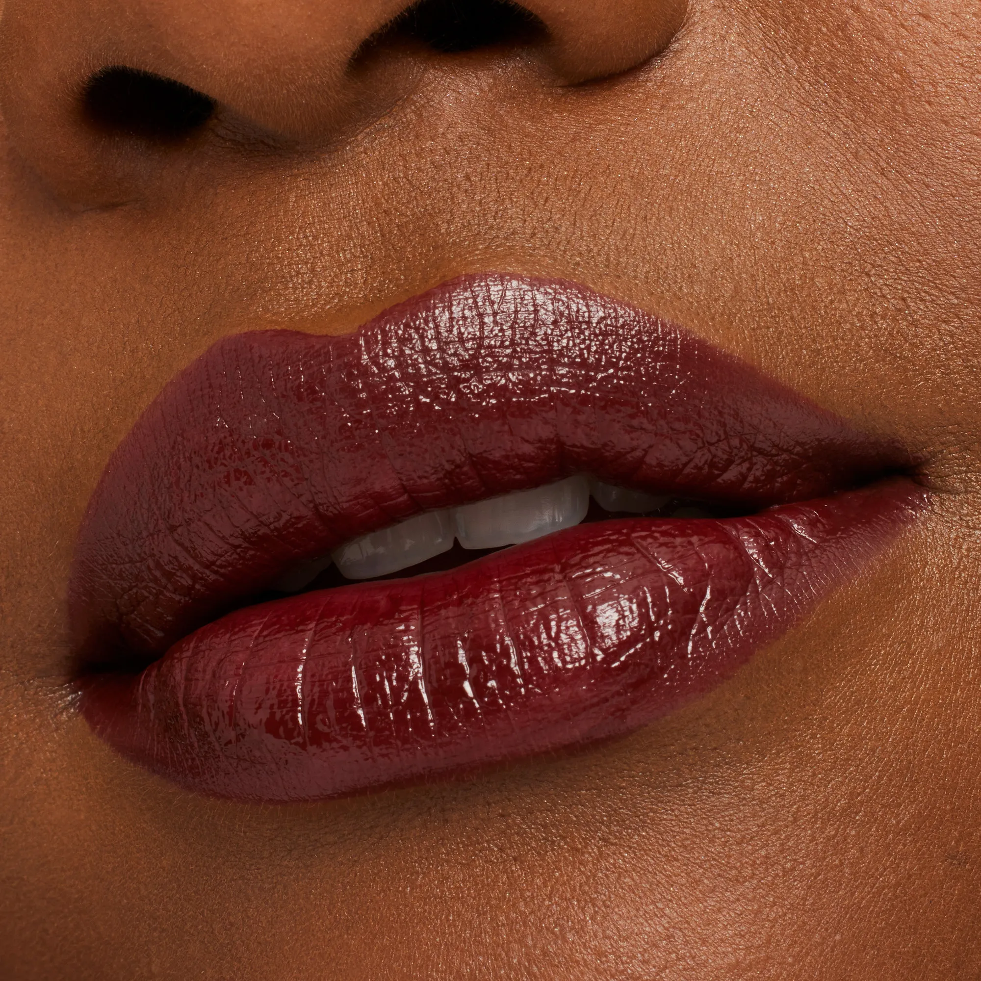 MACXIMAL SLEEK SATIN LIPSTICK Губная помада