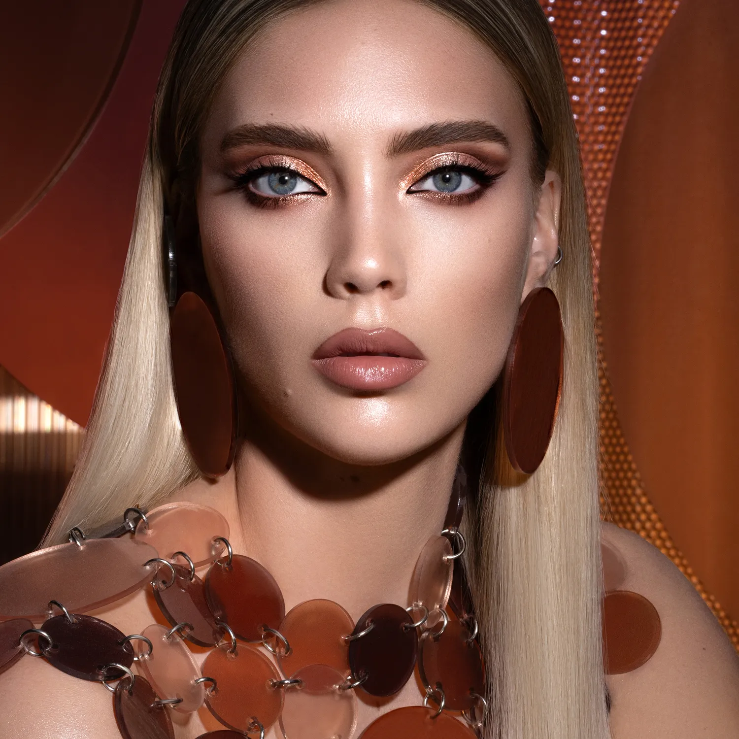 I NEED A WARM Палетка теней