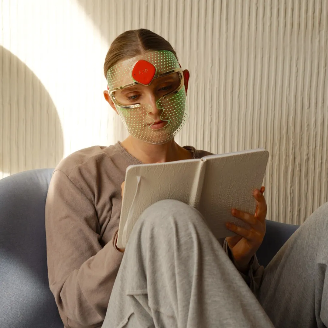 Ультралегкая LED-маска FAQ™ 201 с 3 типами LED-света для молодости вашей кожи