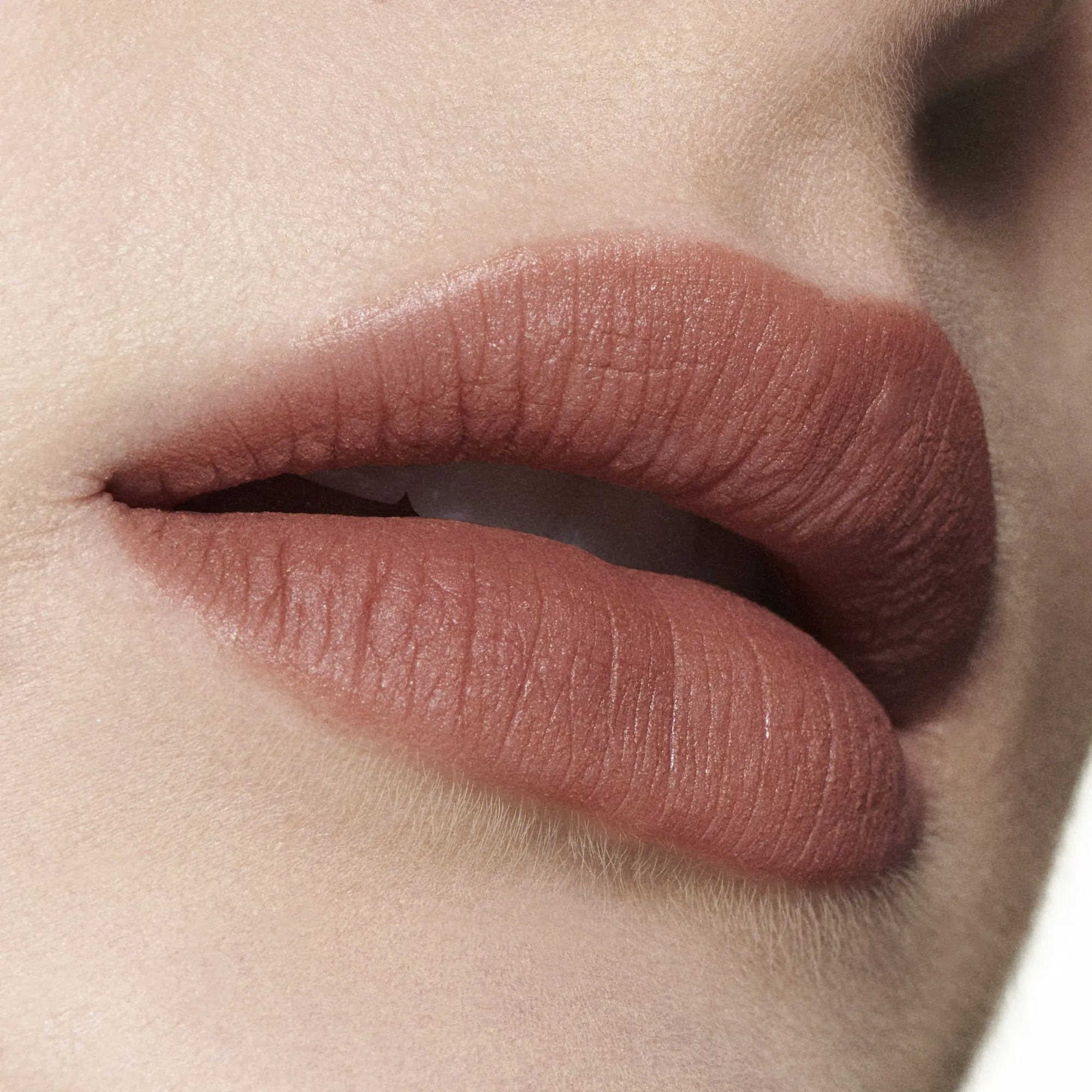 POWDER KISS LIQUID LIPSTICK Жидкая губная помада