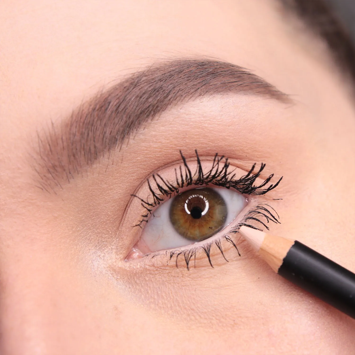 Silk Kajal карандаш-кайал для глаз