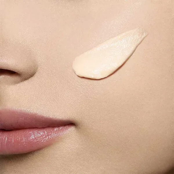 Extra-Firming Регенерирующий дневной крем против морщин для любого типа кожи SPF15