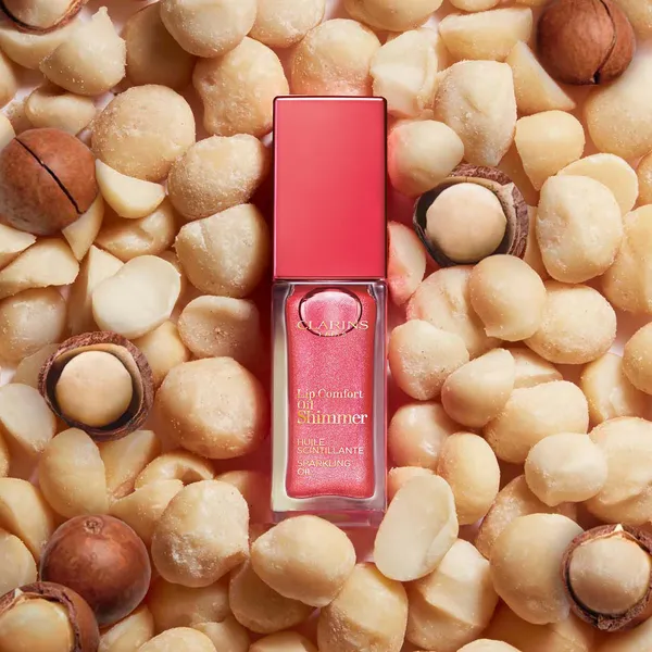 Lip Comfort Oil Shimmer Мерцающее масло для губ с насыщенным цветом