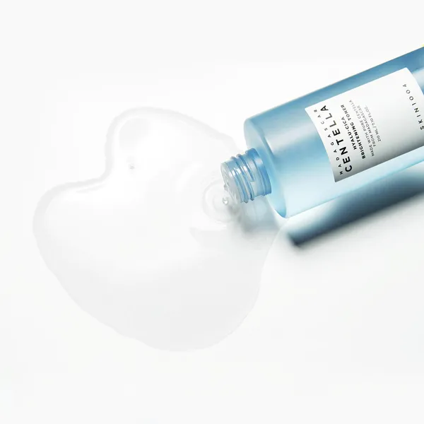 Madagascar Centella Hyalu-Cica Тонер для лица увлажняющий с центеллой и гиалуроновой кислотой