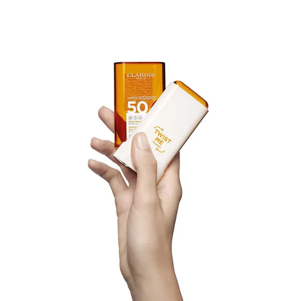 Stick Solaire Invisible Солнцезащитный карандаш для чувствительных участков лица SPF50