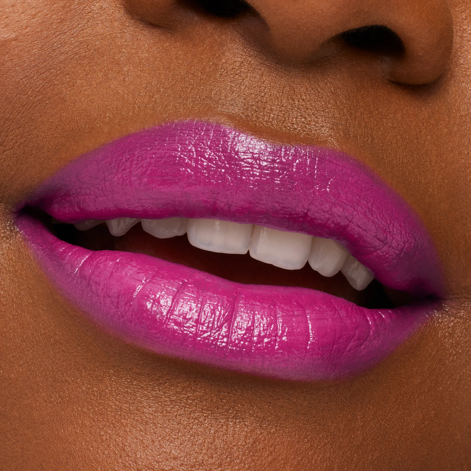 MACXIMAL SLEEK SATIN LIPSTICK Губная помада