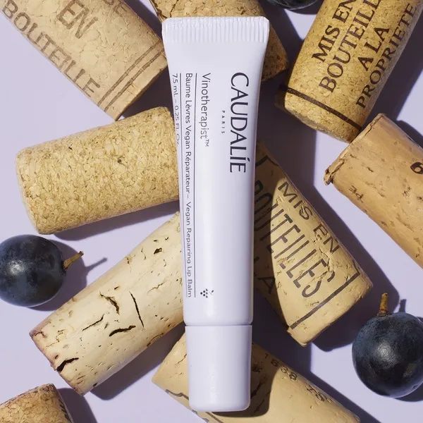 VINOTHERAPIST Веганский восстанавливающий бальзам для губ