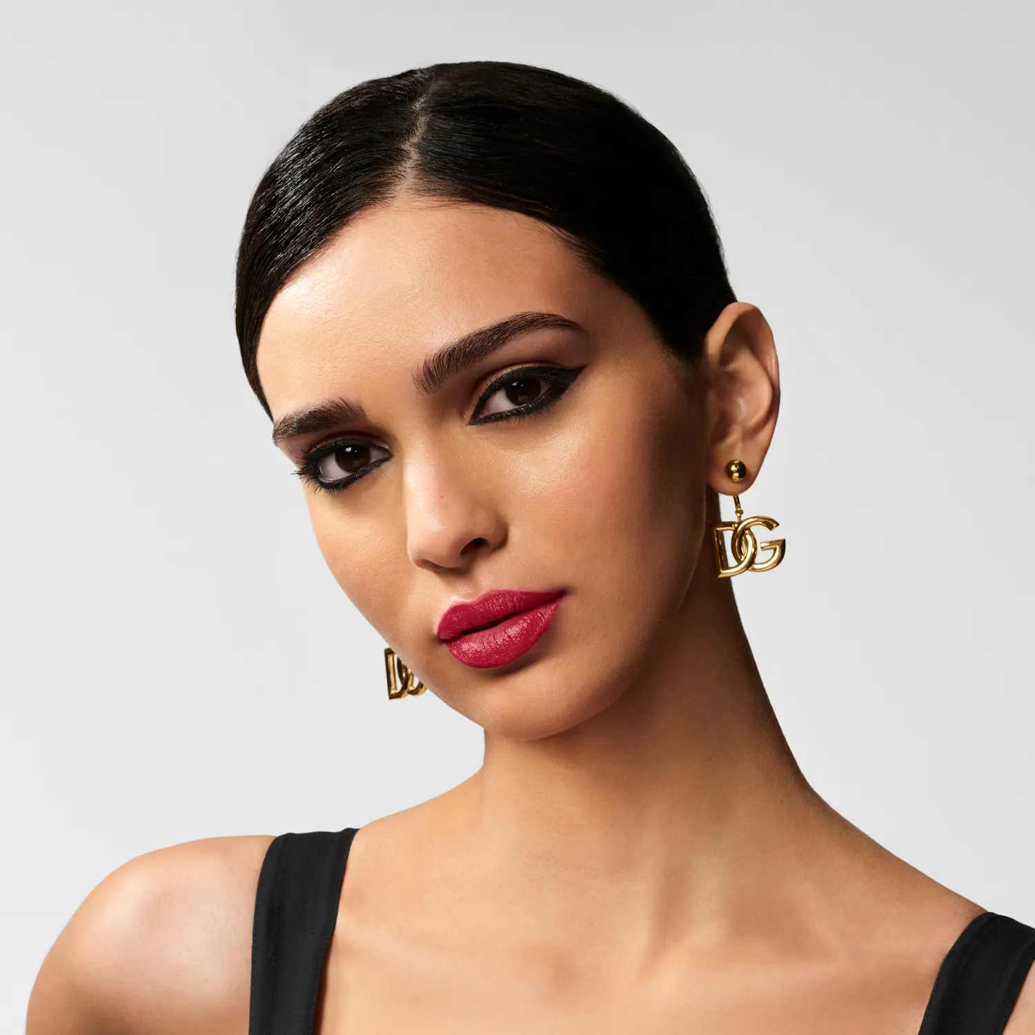 SLEEK KOHL GLIDER Карандаш для глаз 