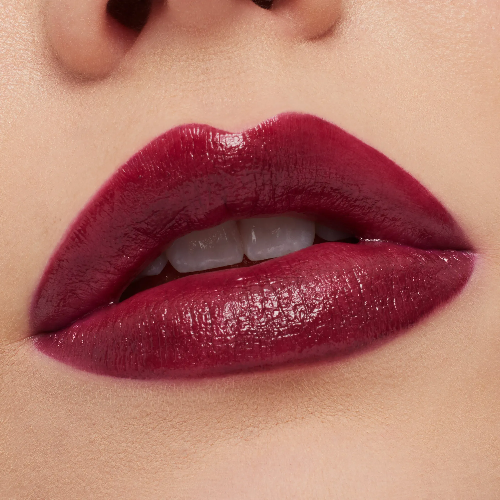 MACXIMAL SLEEK SATIN LIPSTICK Губная помада
