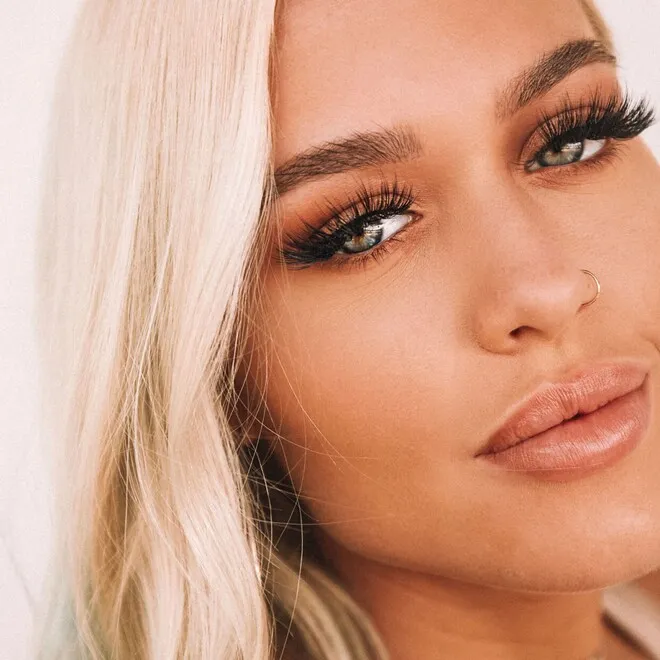 LASHES LOTTIE 19 Накладные ресницы