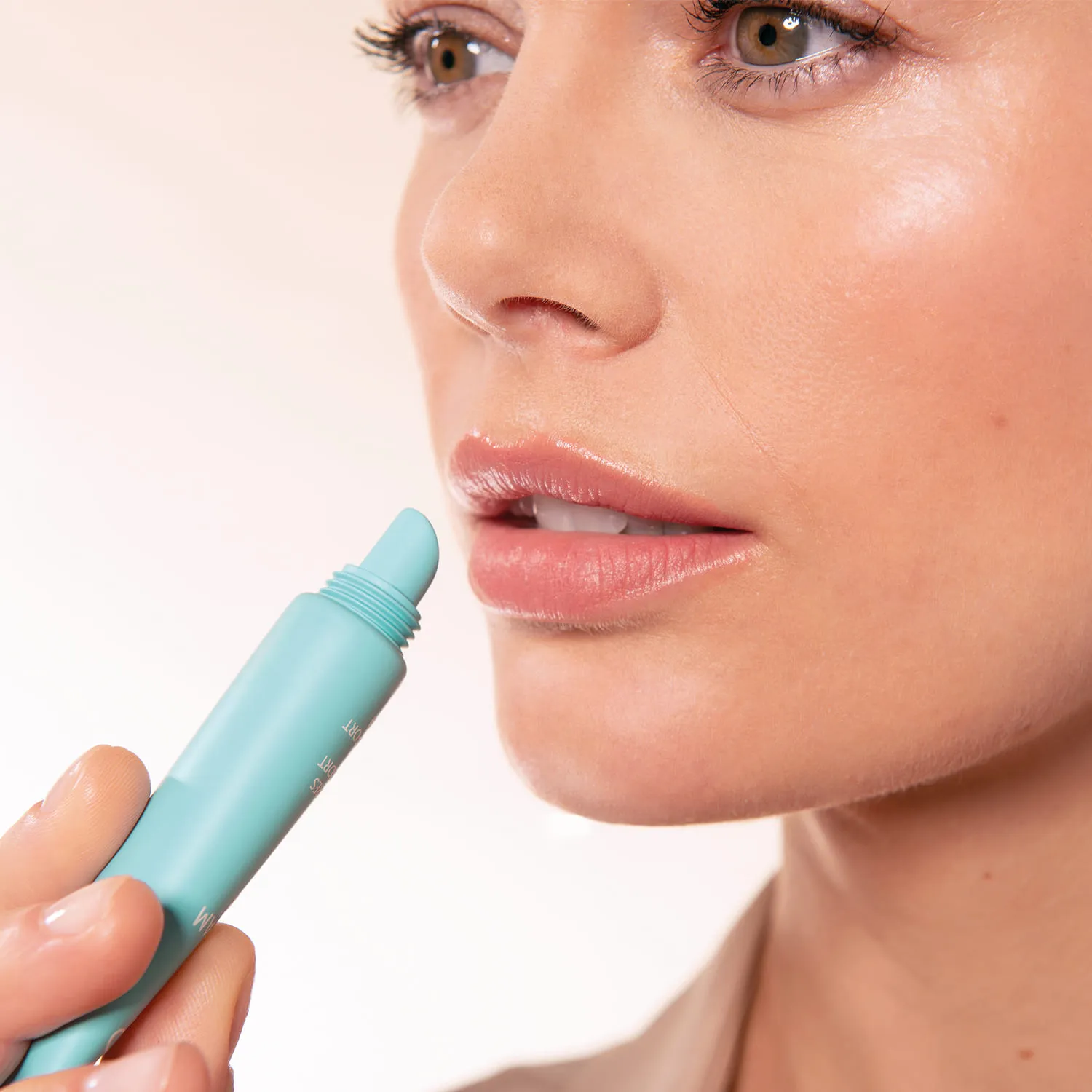 COLD CREAM MARINE Восстанавливающий бальзам для питания и комфорта губ