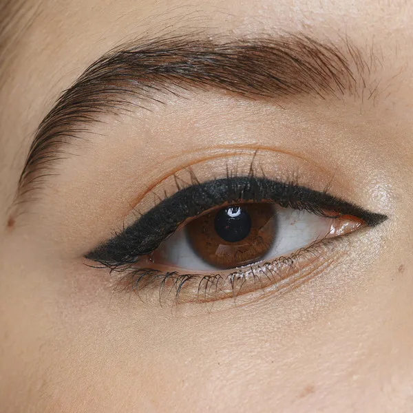 12h Wear Contour Eye Pencil Водостойкий карандаш для век 12ч с блестками