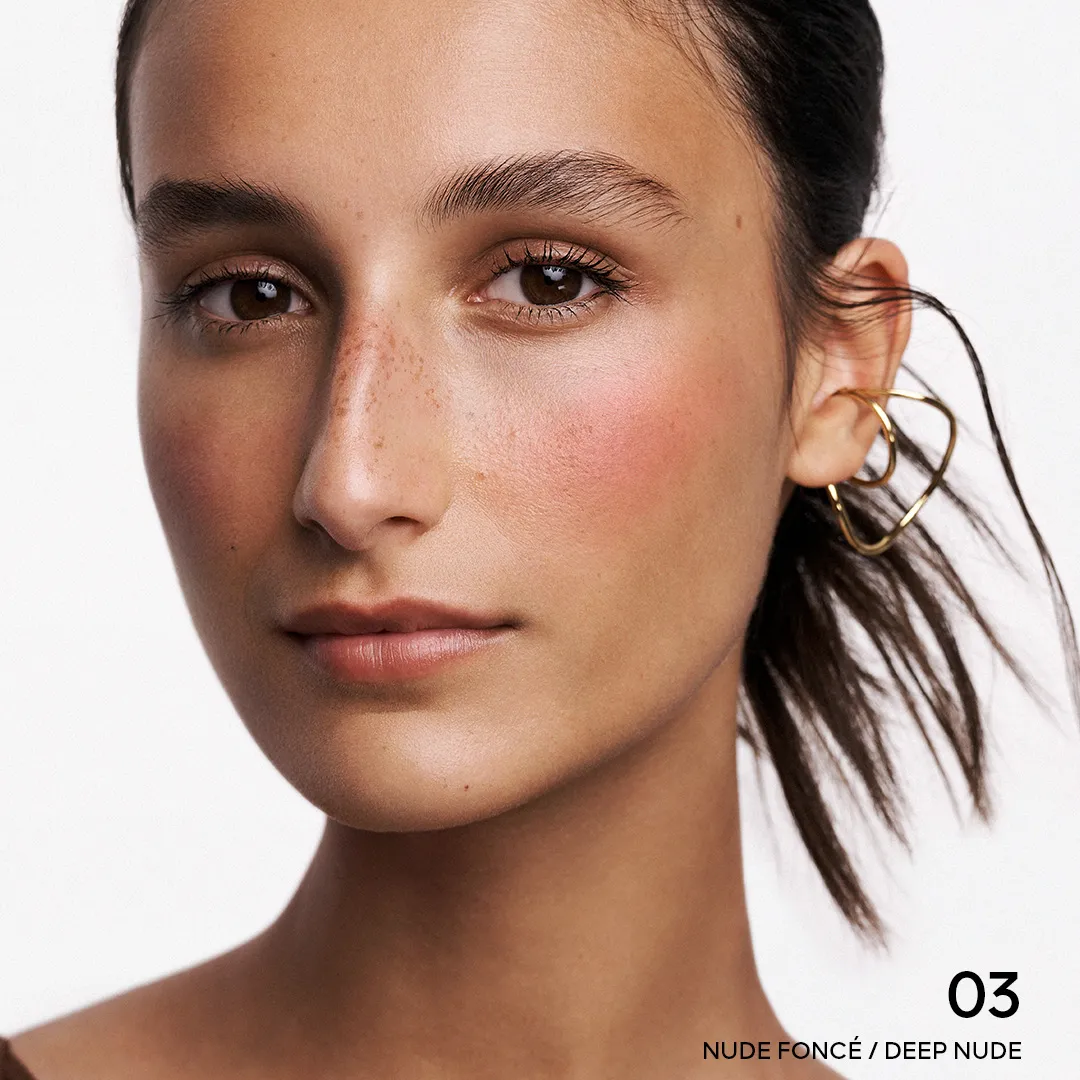 Terracotta Blush Румяна для естественного сияния кожи