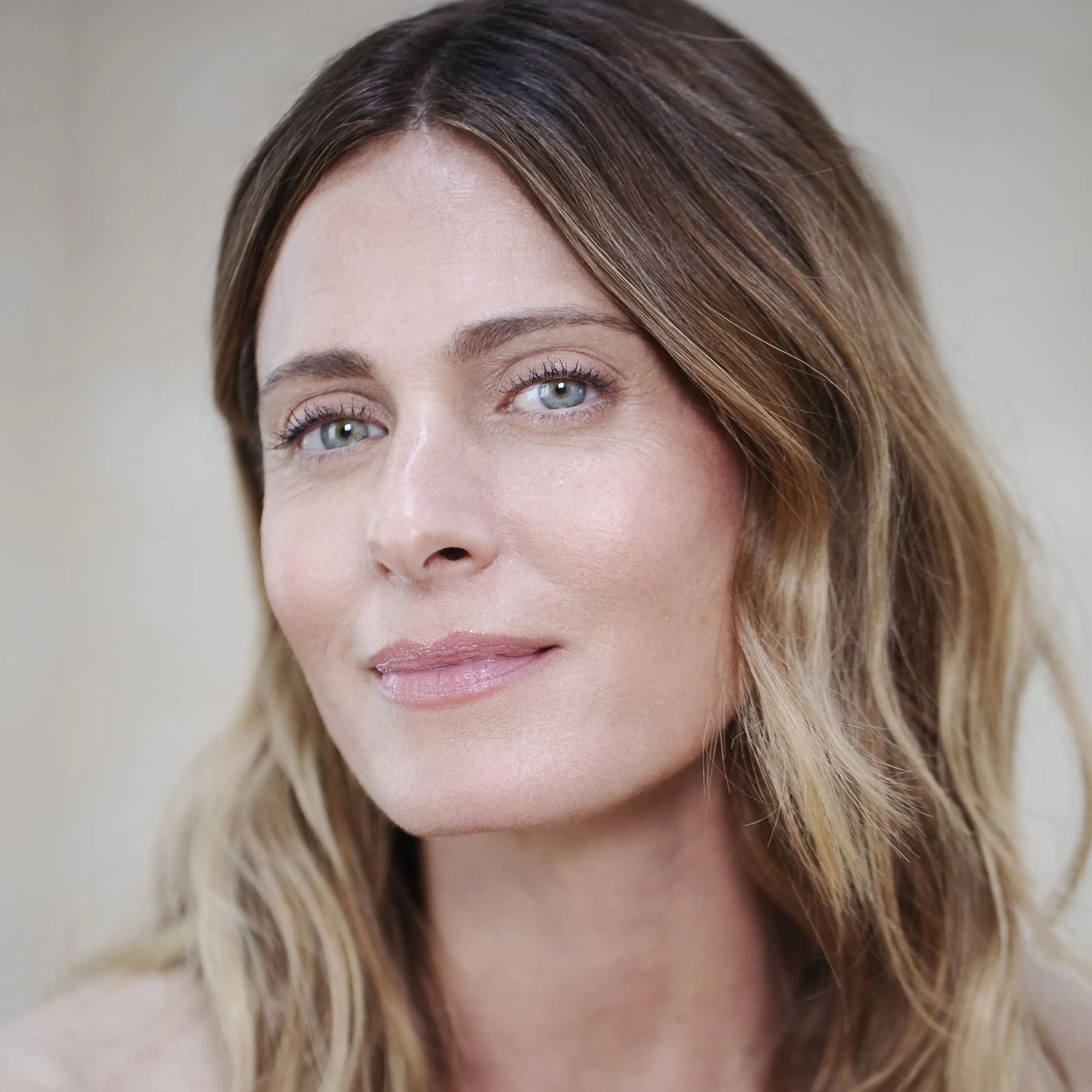 Sisleÿa Le Teint Тональный антивозрастной крем