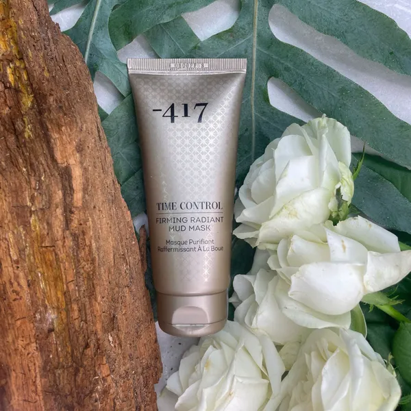 FIRMING RADIANT MUD MASK Маска антивозрастная: очищение и питание с грязью Мертвого моря