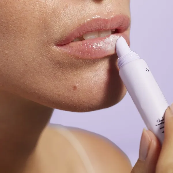 VINOTHERAPIST Веганский восстанавливающий бальзам для губ