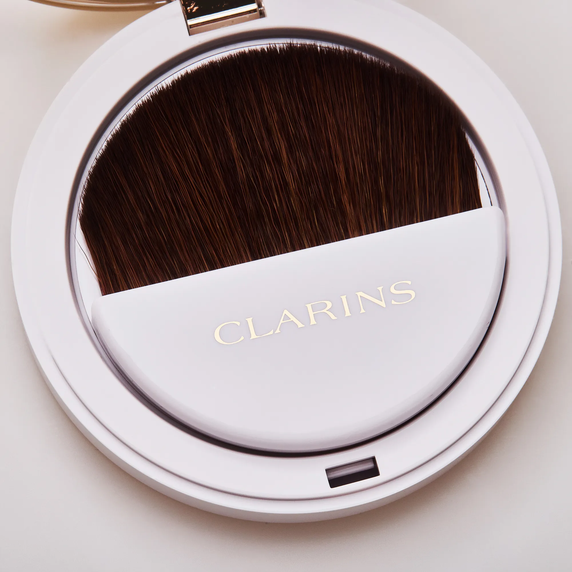 Joli Blush Компактные румяна Joli Blush Компактные румяна