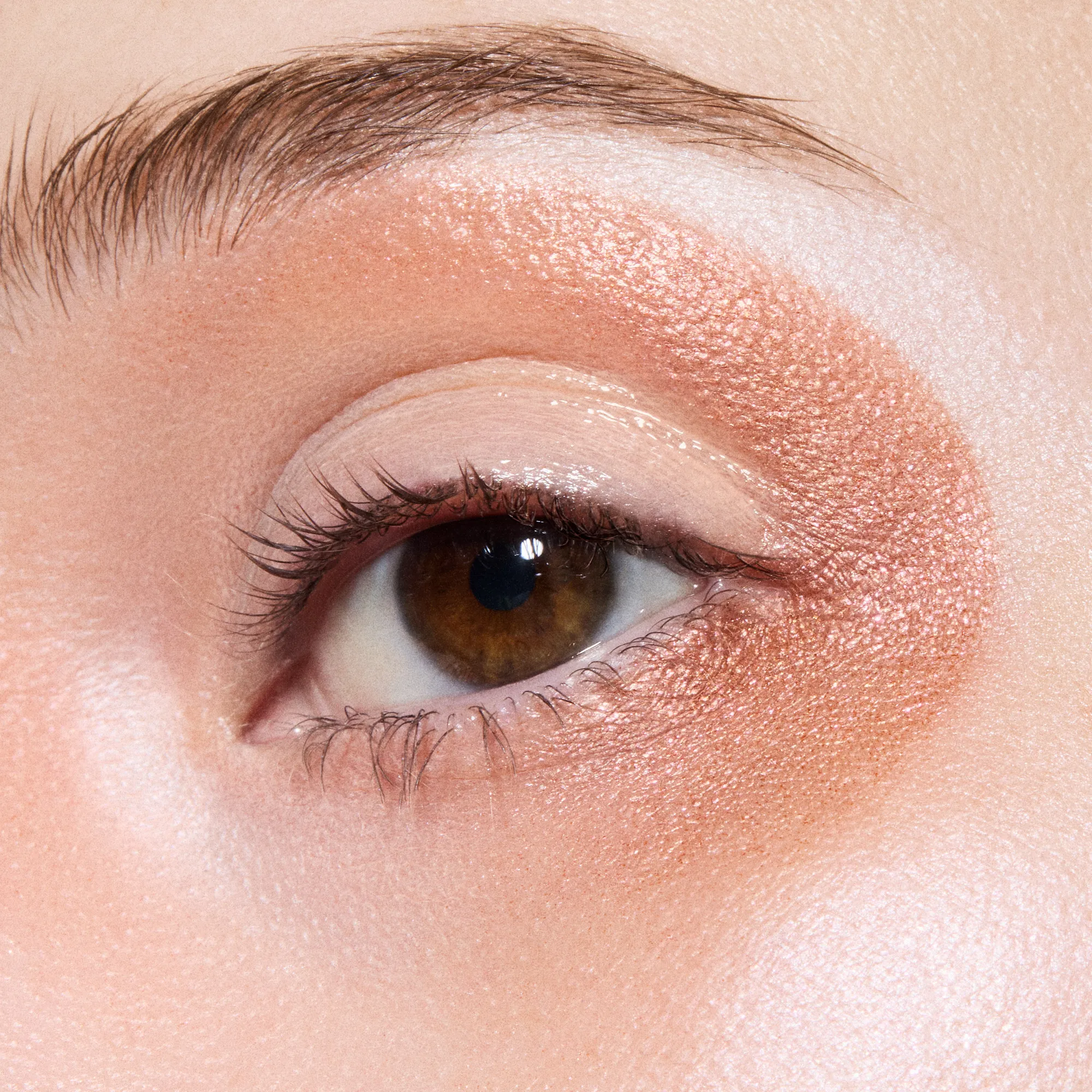 GLITTER EYE SHADOW Тени для век