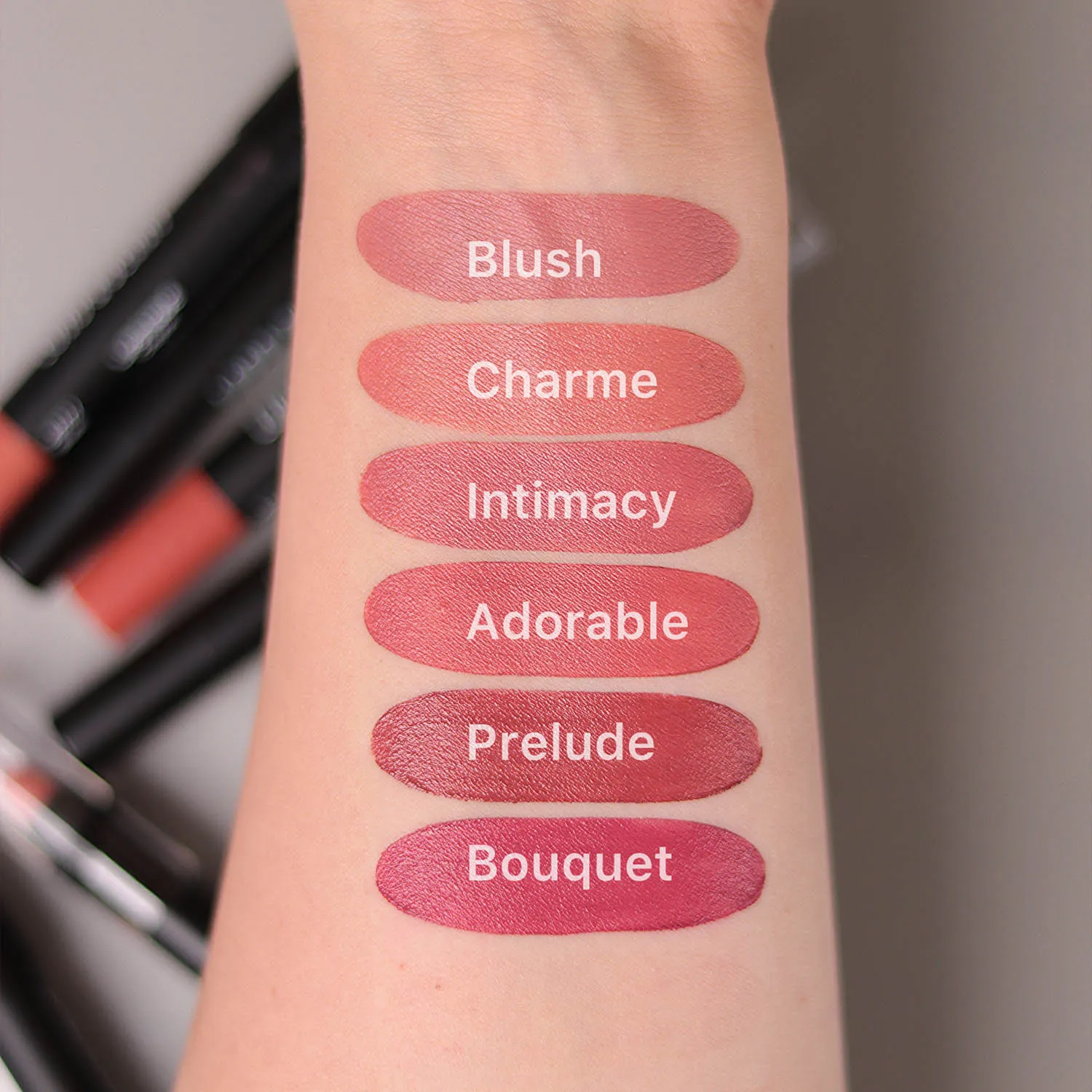 Lipstique Помада-карандаш