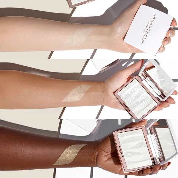 ICED OUT HIGHLIGHTER Хайлайтер