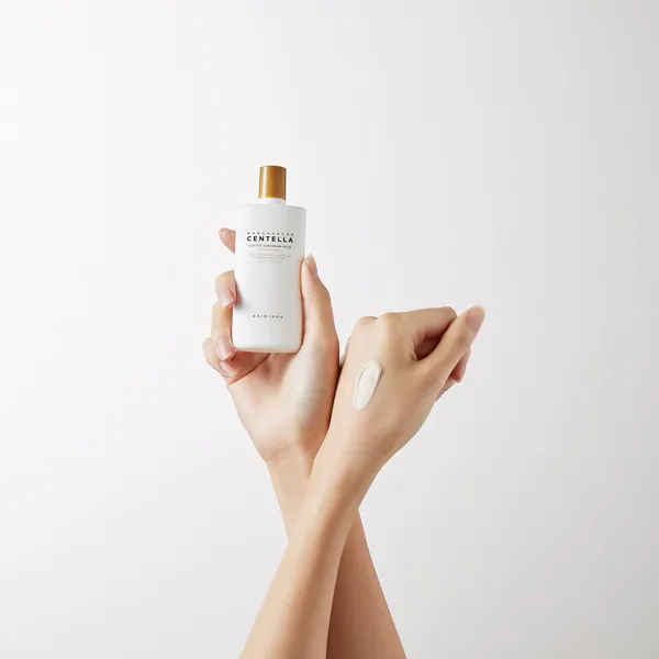 Madagascar Centella Air-Fit Suncream SPF50+ PA++++ Крем для тела солнцезащитный на основе мадагаскарской центеллы