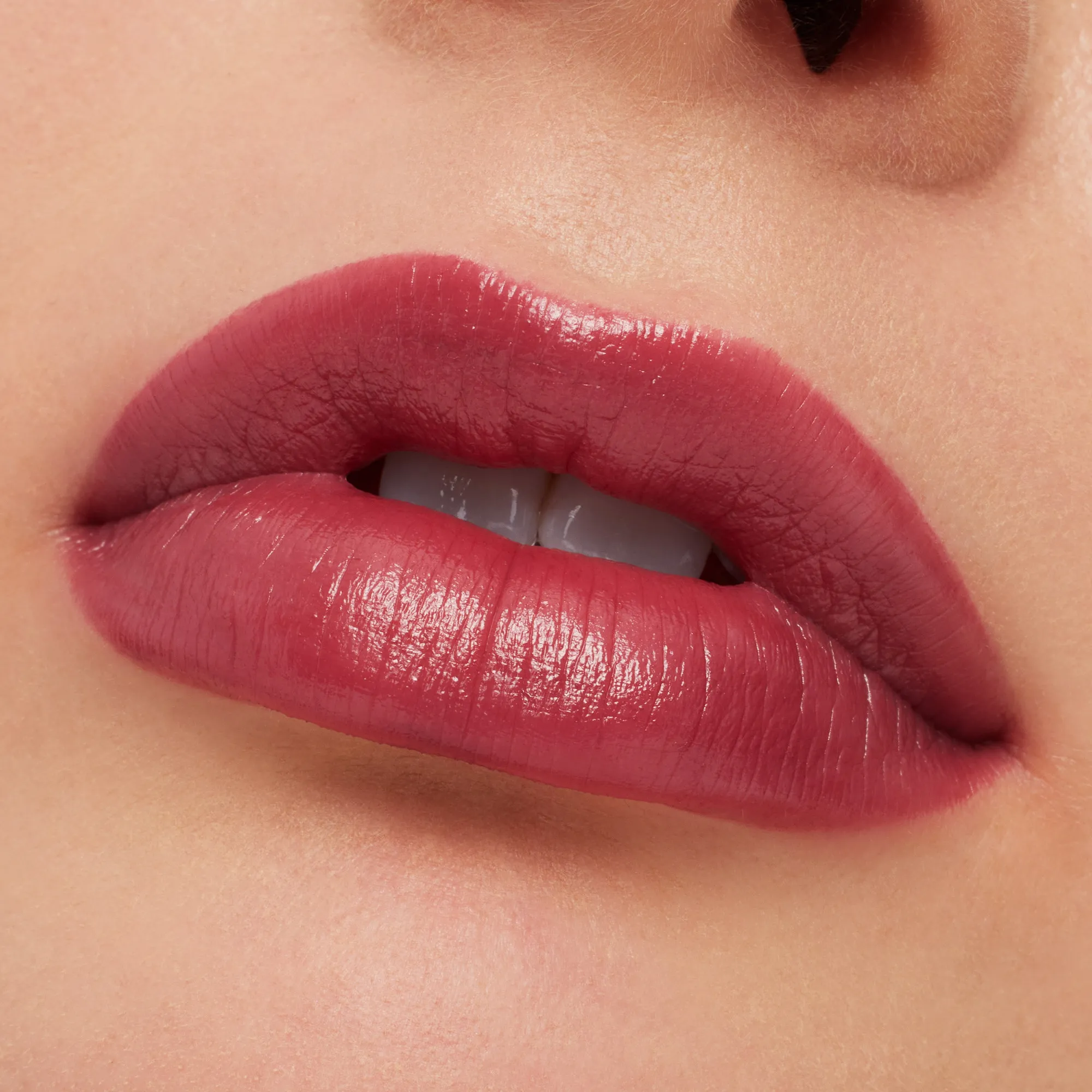 MACXIMAL SLEEK SATIN LIPSTICK Губная помада