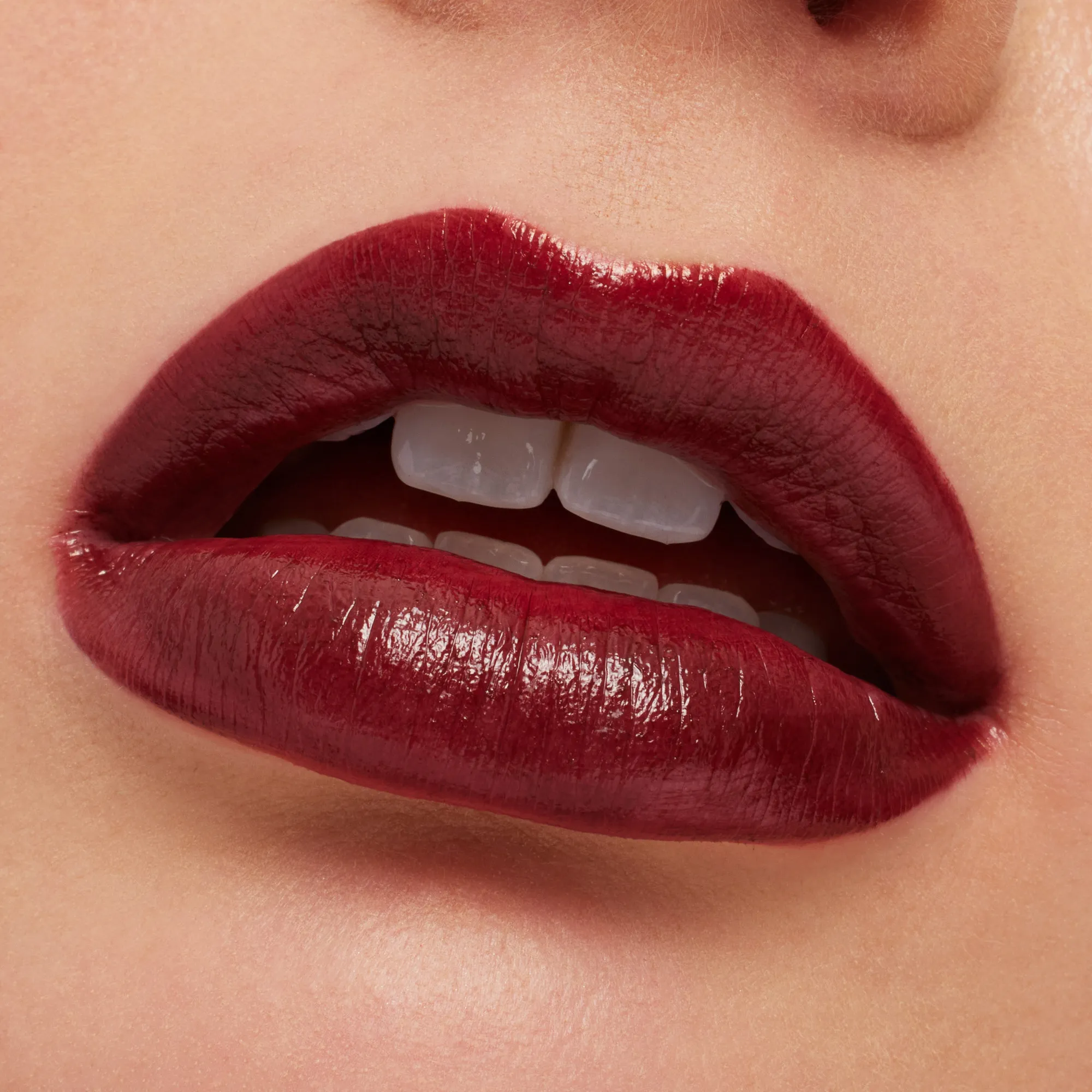 MACXIMAL SLEEK SATIN LIPSTICK Губная помада