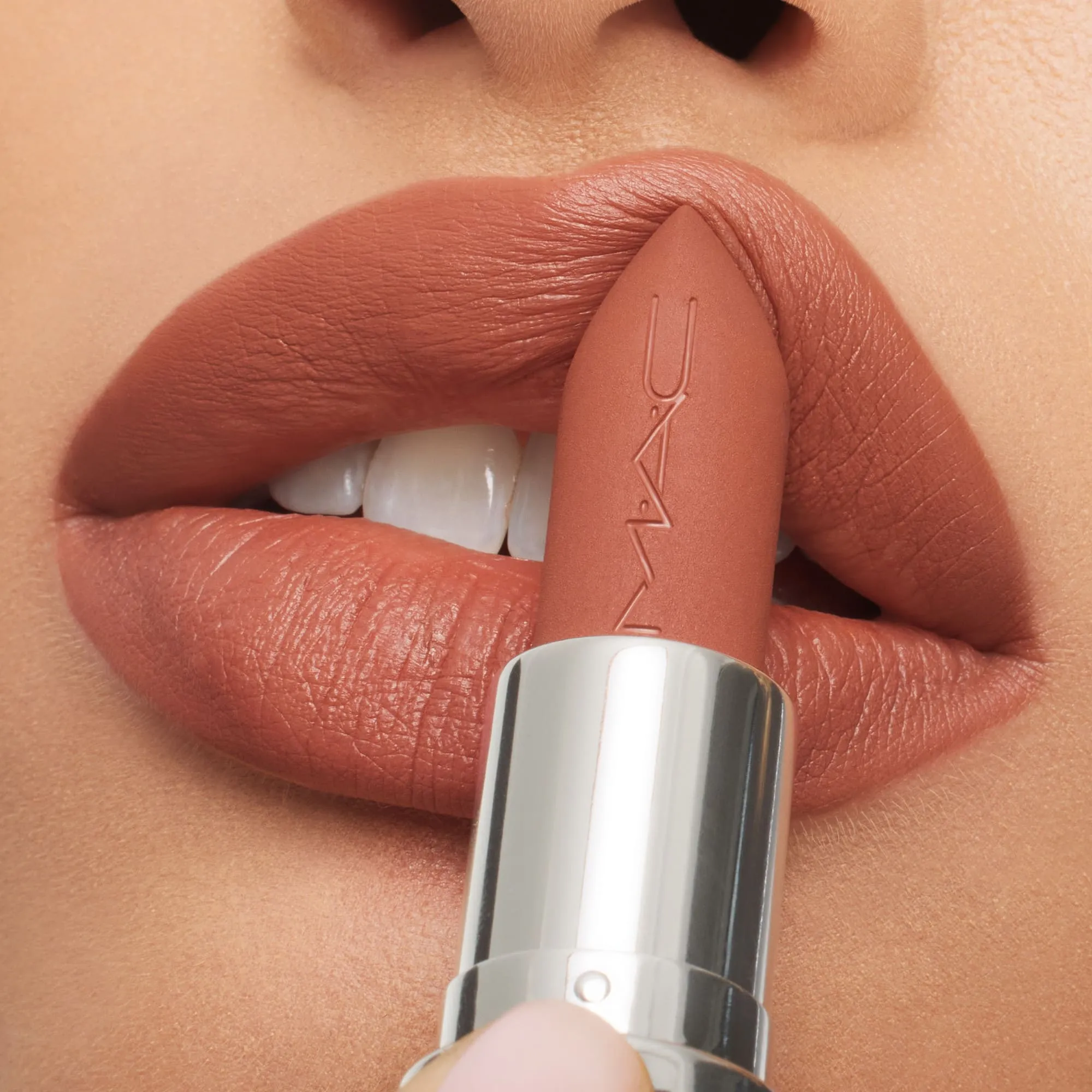 MACXIMAL MATTE LIPSTICK Губная помада