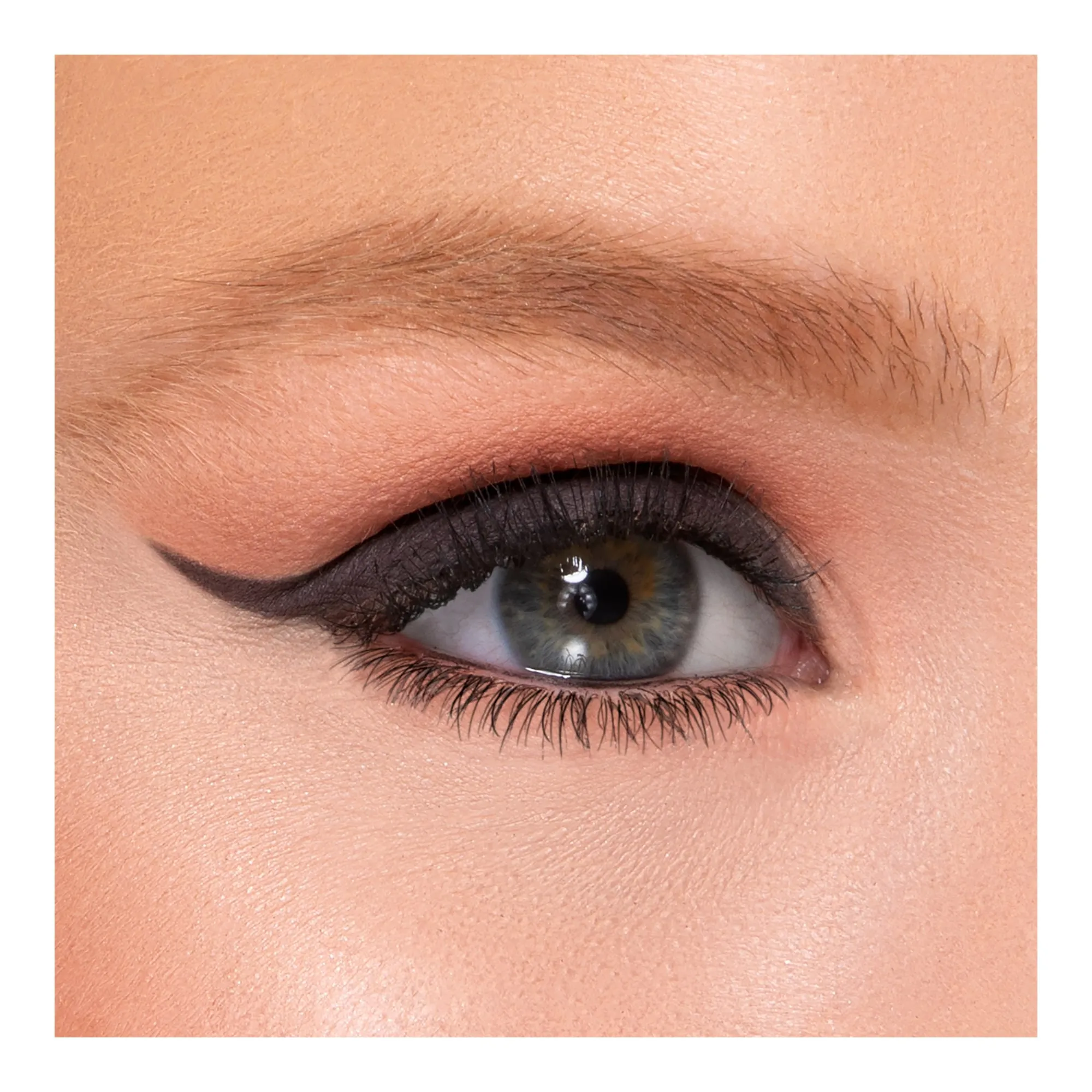 KILLER LINER Карандаш-лайнер для глаз водостойкий