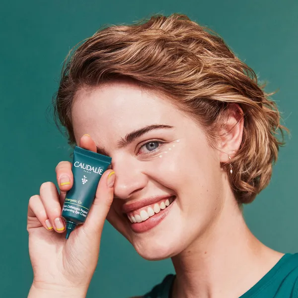 VINERGETIC Крем для глаз, придающий сияние VINERGETIC Крем для глаз, придающий сияние