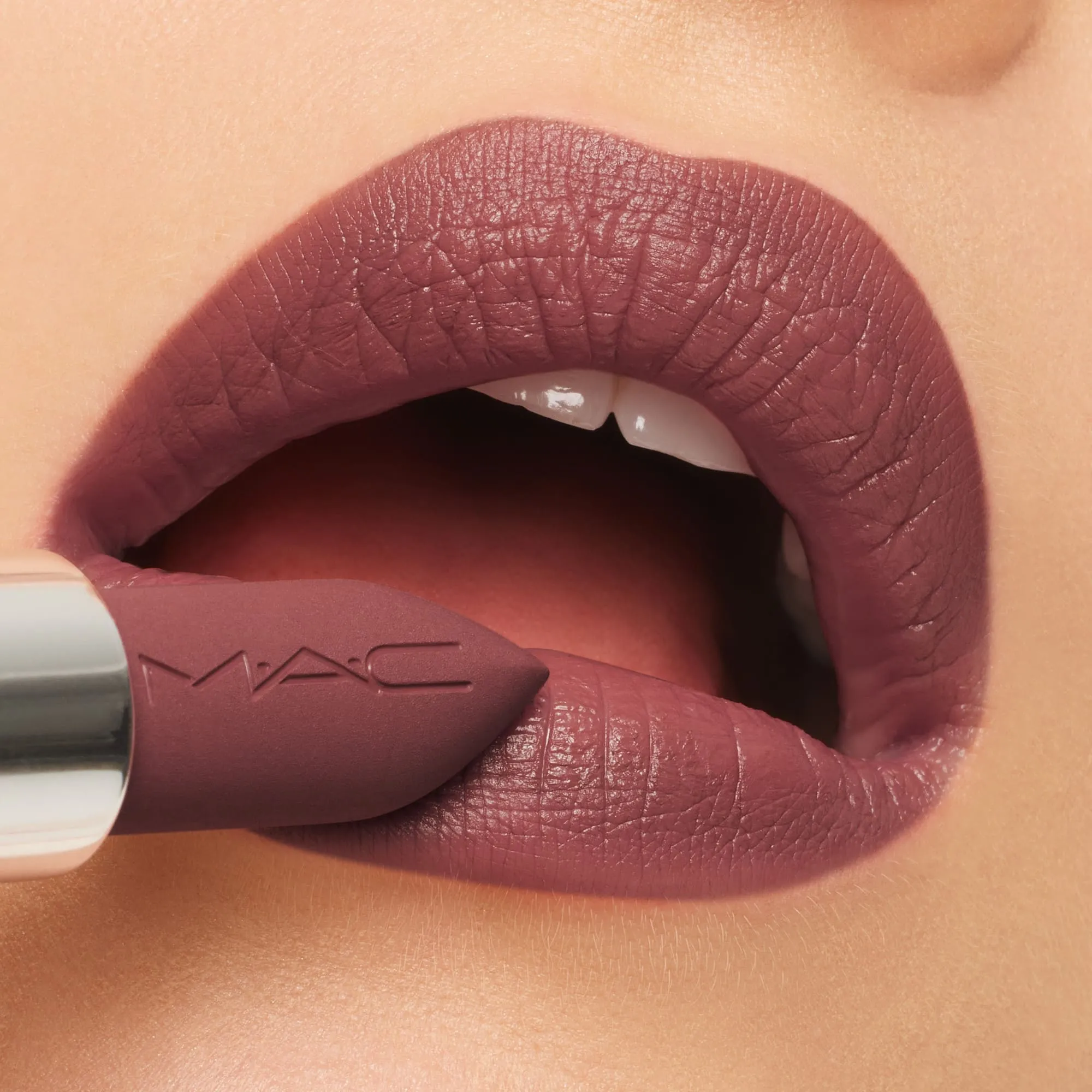 MACXIMAL MATTE LIPSTICK Губная помада