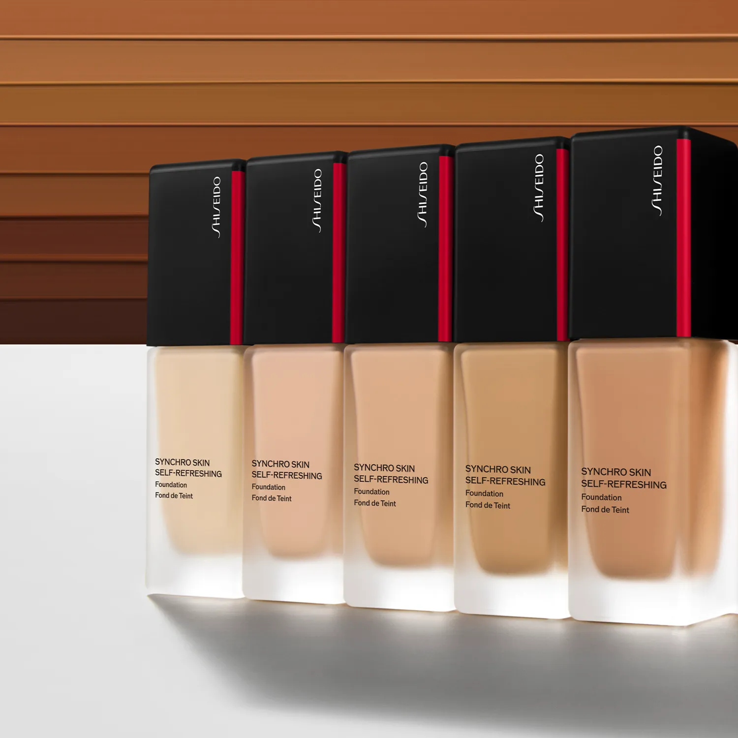 Synchro Skin Устойчивое тональное средство для свежего совершенного тона SPF 30