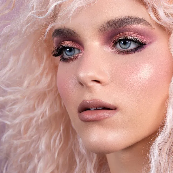 LOVE MINI Палетка теней