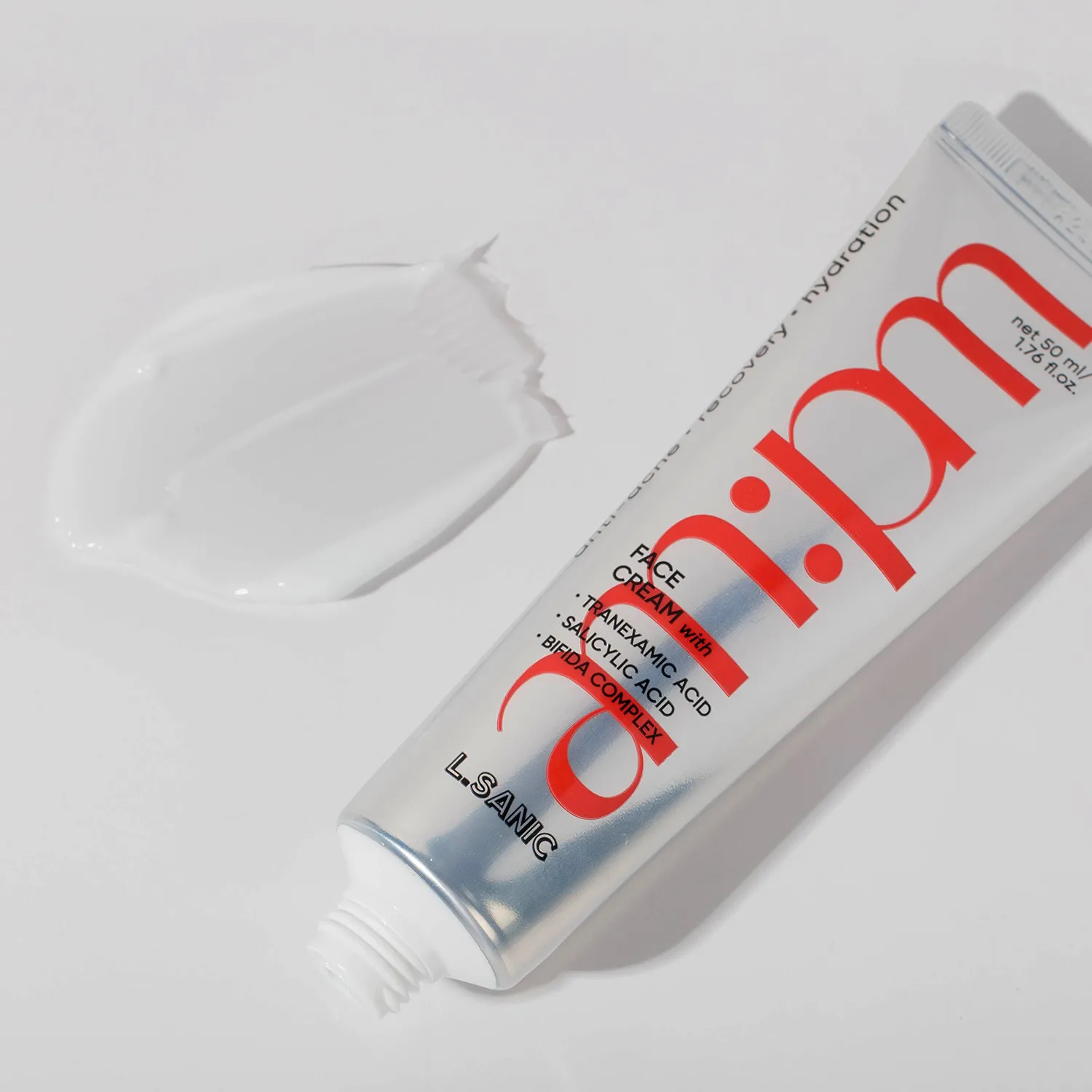 Балансирующий крем с транексамовой кислотой и бифидо-комплексом